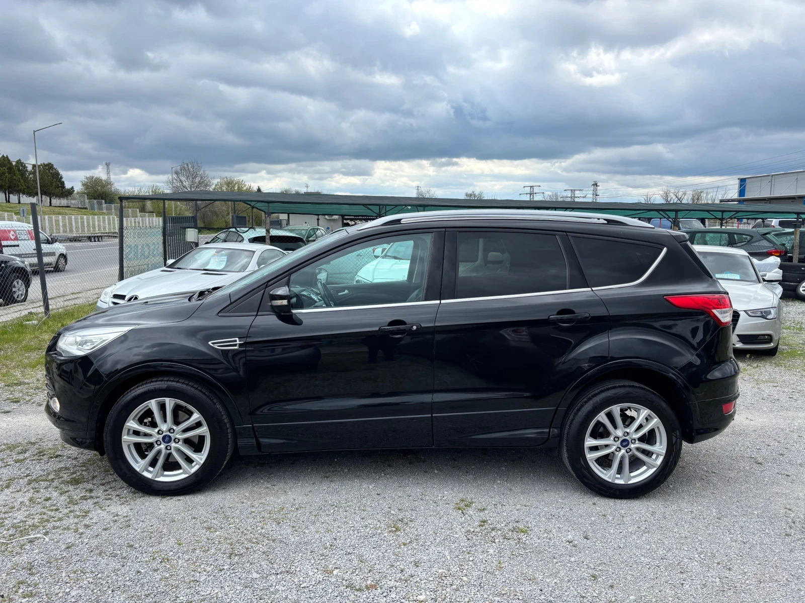 Ford Kuga, снимка 5 - Автомобили и джипове - 55221579
