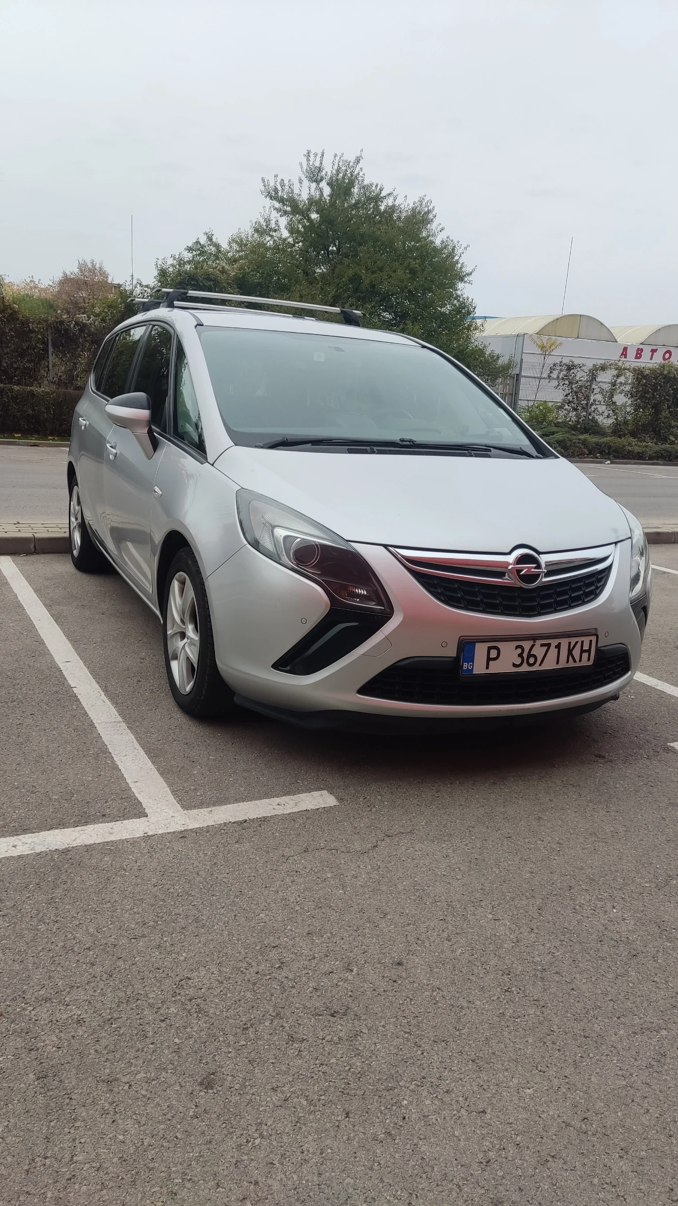 Opel Zafira Tourer , снимка 4 - Автомобили и джипове - 55317604