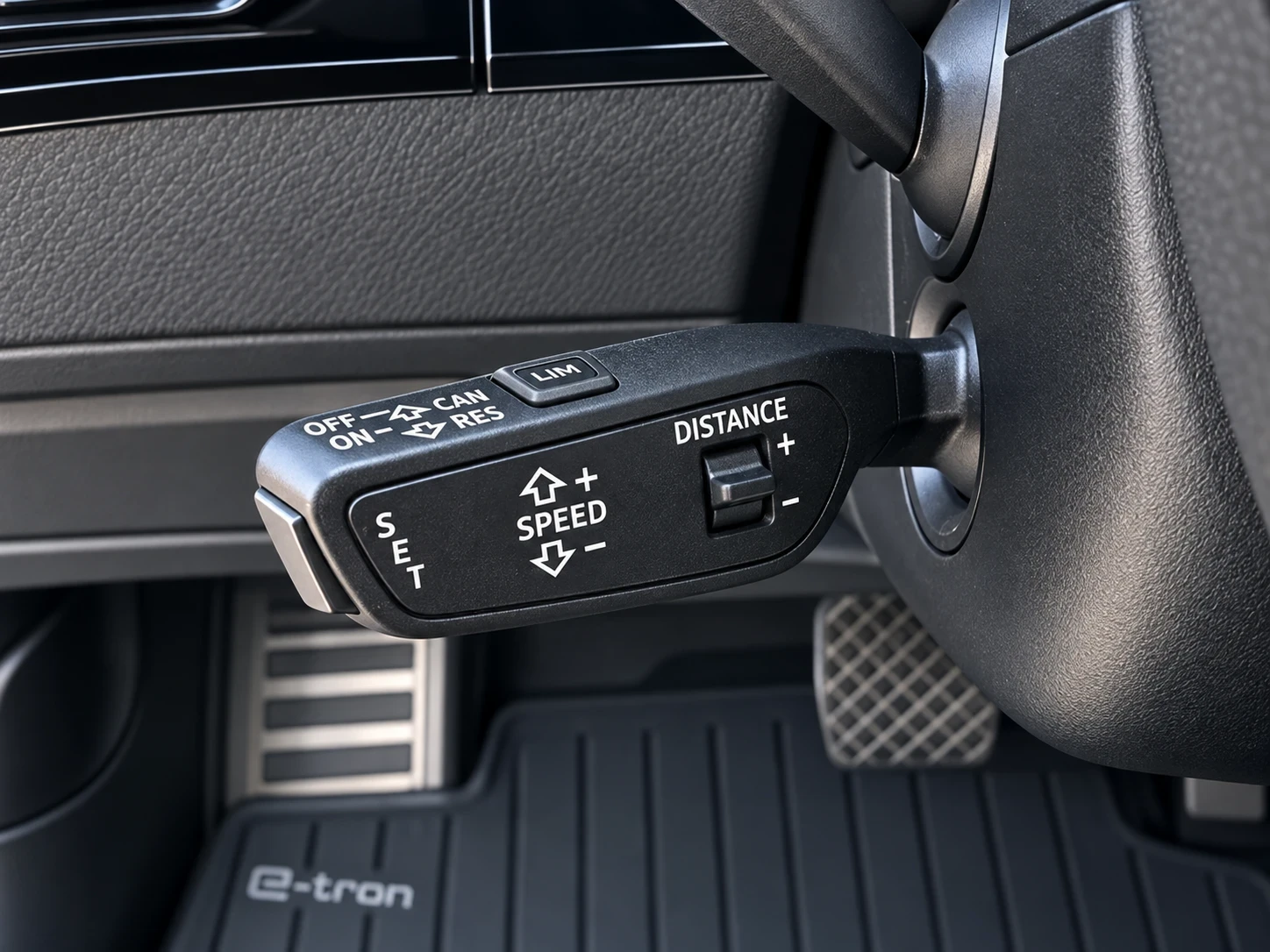 Audi E-Tron 55/95 kW/77000 km/Head up, снимка 14 - Автомобили и джипове - 55960388