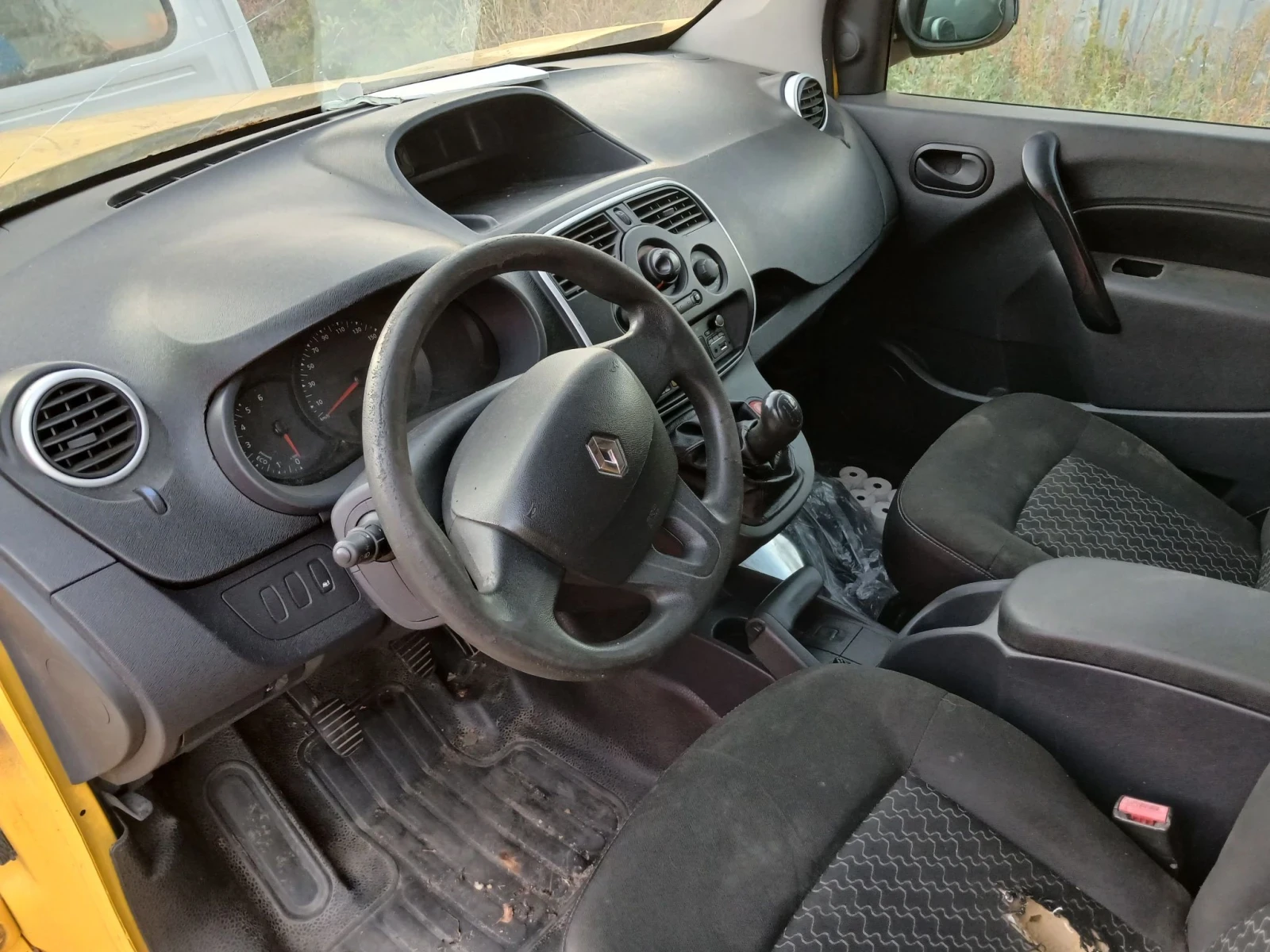 Renault Kangoo Цяла за части, снимка 4 - Автомобили и джипове - 56106190