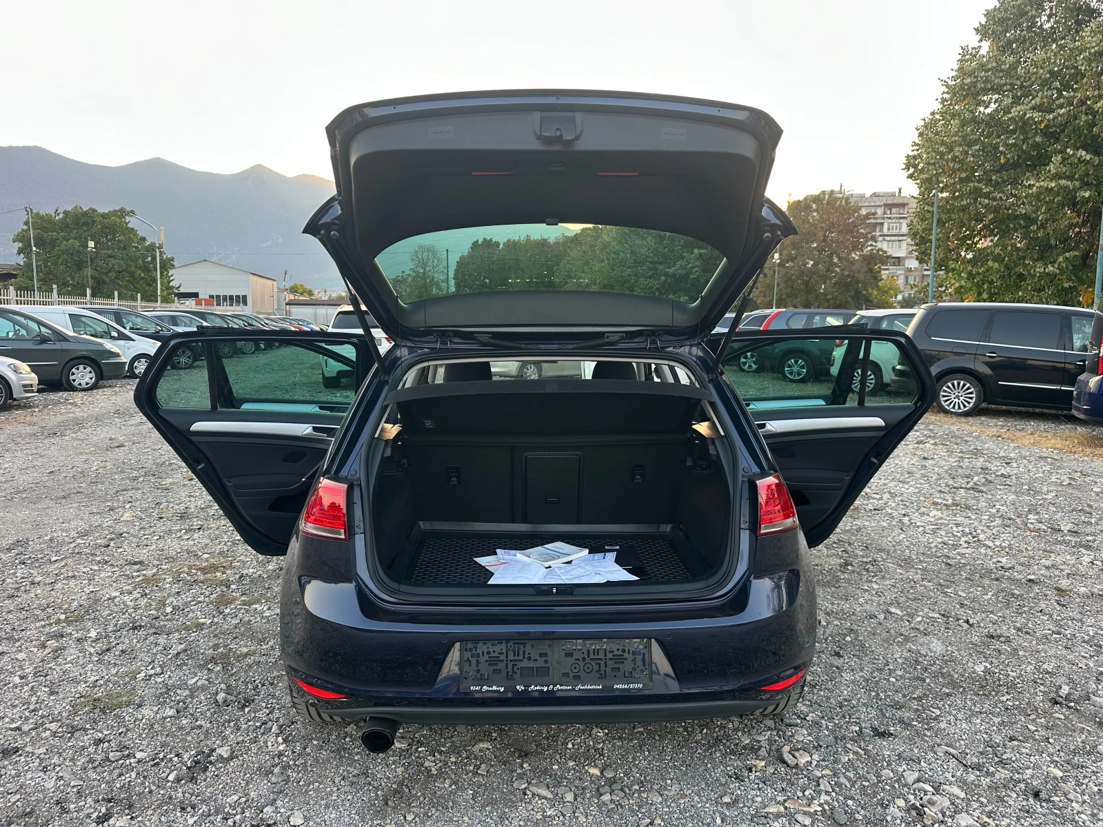 VW Golf 1.6tdi 105kc COP NAVI | Mobile.bg � ����������� 14