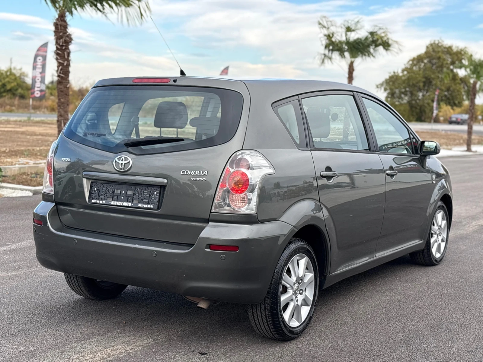 Toyota Corolla verso 1.8 VVTi ��������� 7 ����� | Mobile.bg � ����������� 5