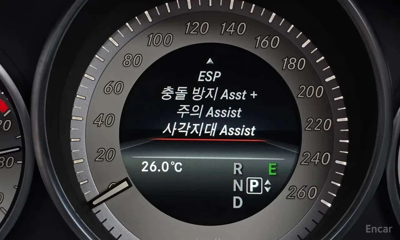 Mercedes-Benz E 300 * E300 4MATIC Avantgarde * ���� �� �� | Mobile.bg � ����������� 12