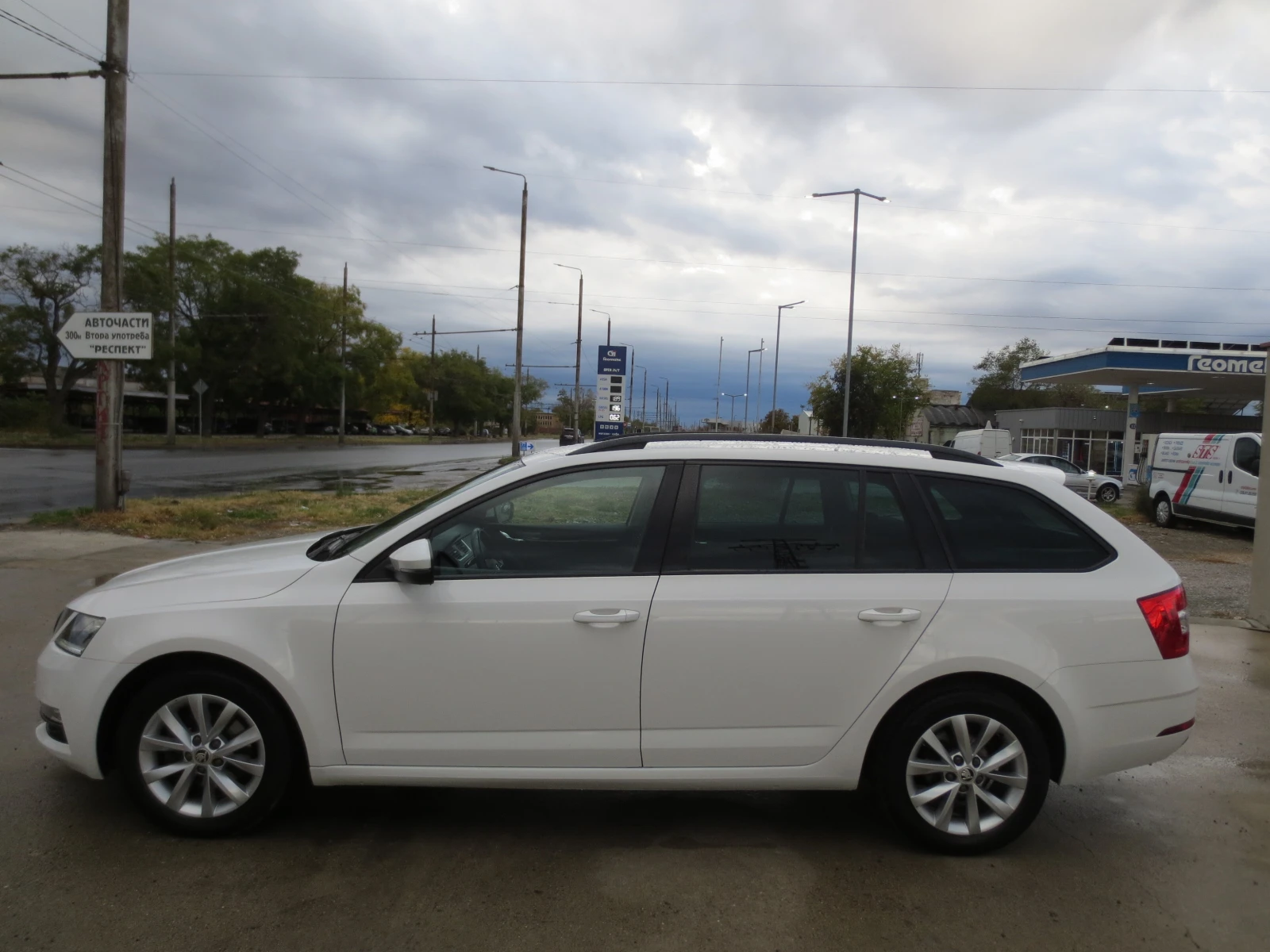 Skoda Octavia 2.0 TDI * DsG* , снимка 8 - Автомобили и джипове - 56652105