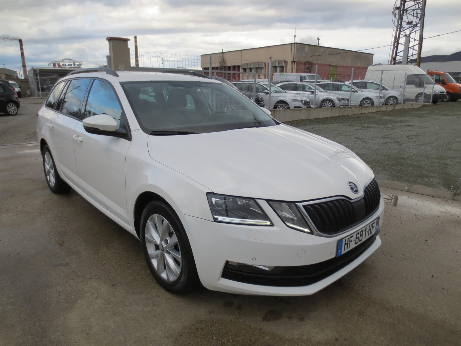 Skoda Octavia 2.0 TDI * DsG* , снимка 3 - Автомобили и джипове - 56652105
