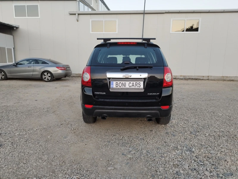 Chevrolet Captiva 2.2-VCDi-163к.с- 7 МЕСТНА, снимка 6 - Автомобили и джипове - 42179146