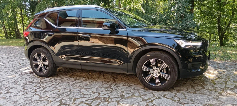 Volvo XC40, снимка 5 - Автомобили и джипове - 47069988