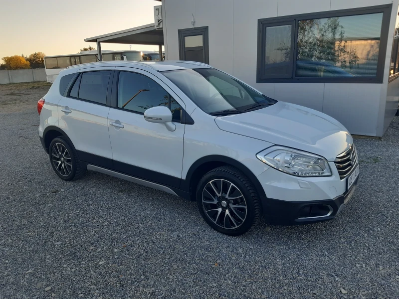 Suzuki SX4 S-Cross като нова 4X4, снимка 4 - Автомобили и джипове - 47656820