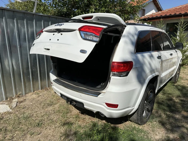 Jeep Grand cherokee OVERLAND 5.7 HEMI, снимка 3 - Автомобили и джипове - 48344100