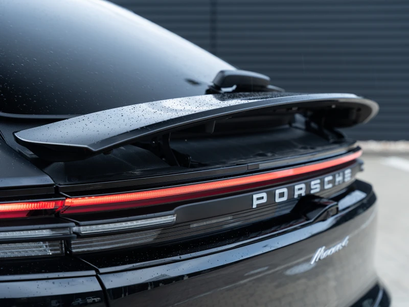 Porsche Macan 4, снимка 16 - Автомобили и джипове - 52495513