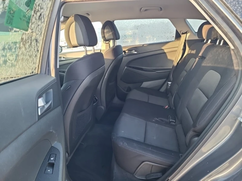 Hyundai Tucson * PREMIUM * CARFAX * ЦЕНА ДО БГ, снимка 9 - Автомобили и джипове - 53395737
