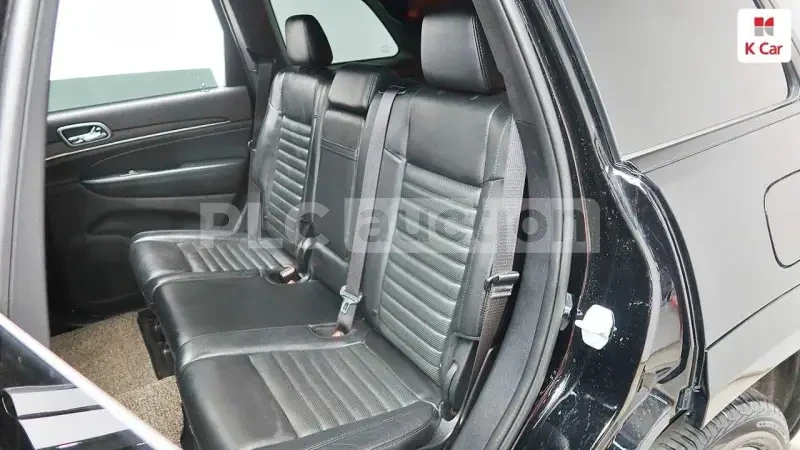 Jeep Grand cherokee LIMITED | ПОДГРЕВ | 4X4 | PANO | ПАМЕТ | ТЕХНОТЕСТ, снимка 7 - Автомобили и джипове - 54245590