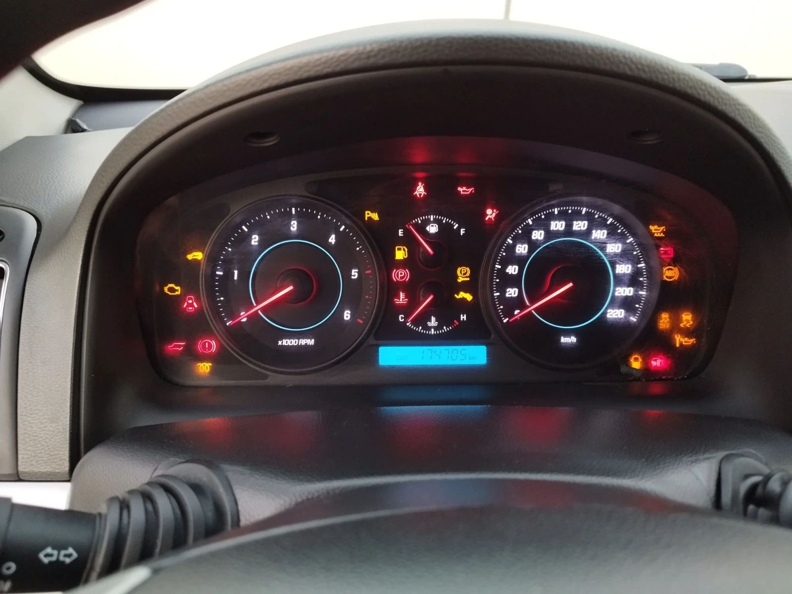 Chevrolet Captiva 2.2-VCDi-163�.�- 7 ������ | Mobile.bg � ����������� 12