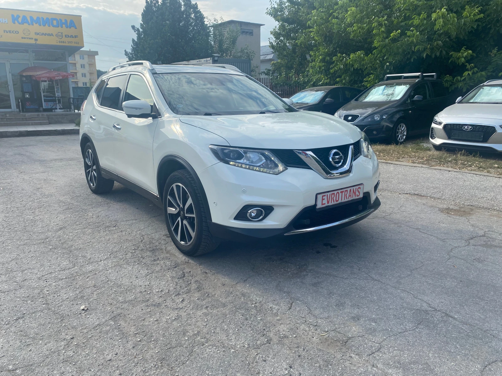 Nissan X-trail 1, 6 DCI /Кожа/Панорама/Автомат/Нави//LED/ 7Места - изображение 2