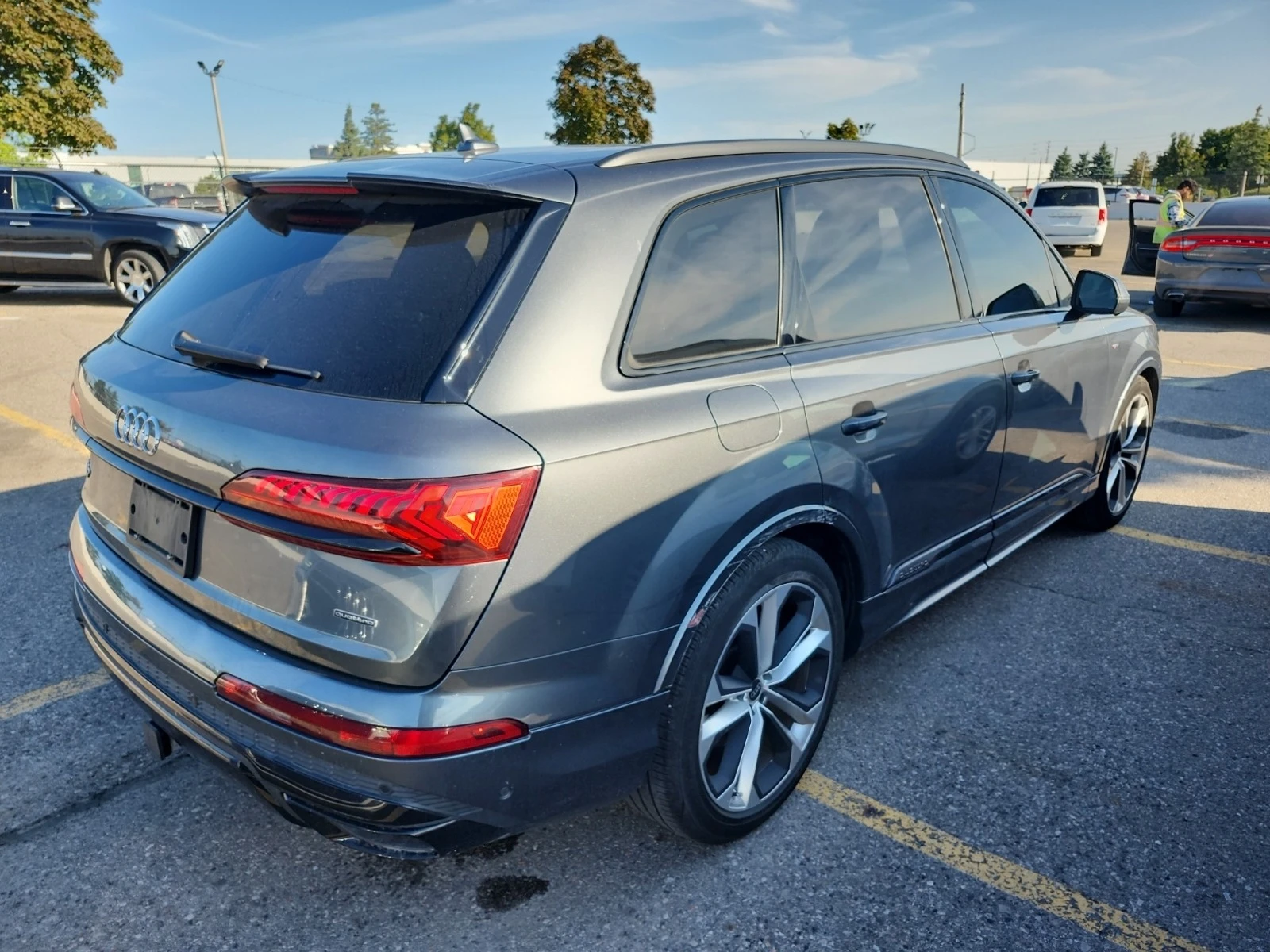 Audi Q7 TECHNIK* CARFAX* АВТОФИНАНСИРАНЕ* Цена до България - изображение 5