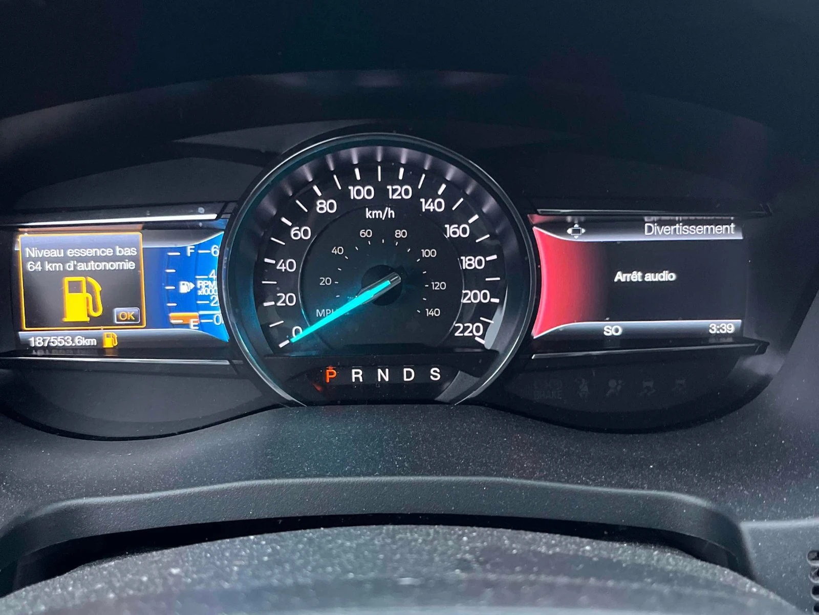 Ford Explorer XLT CARFAX АВТО КРЕДИТ  - изображение 8