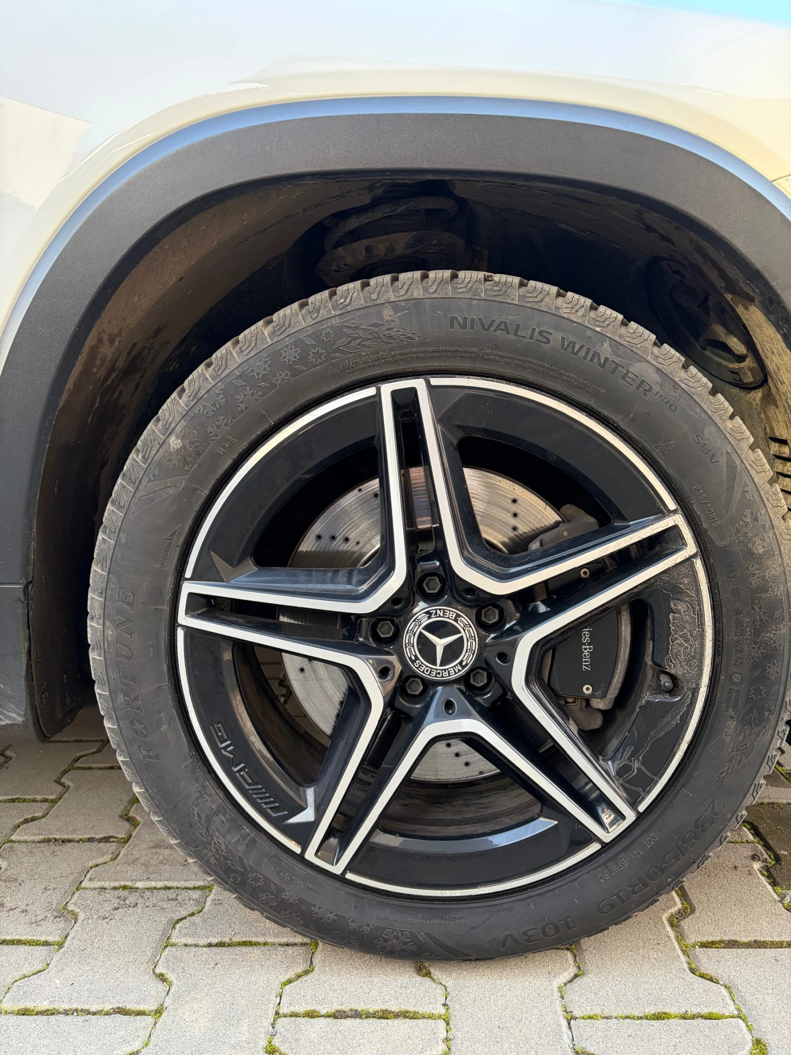 Mercedes-Benz GLB 4matic 6 + 1 - изображение 7