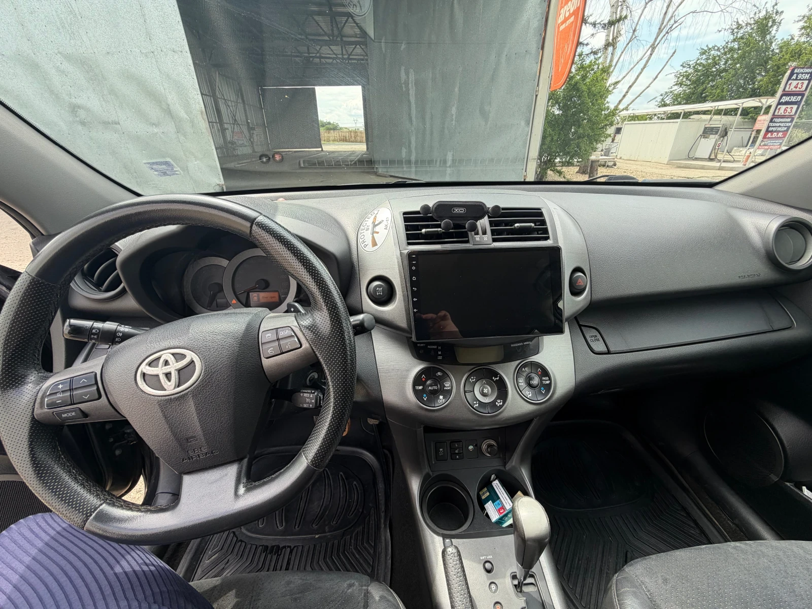 Toyota Rav4, снимка 10 - Автомобили и джипове - 54694179