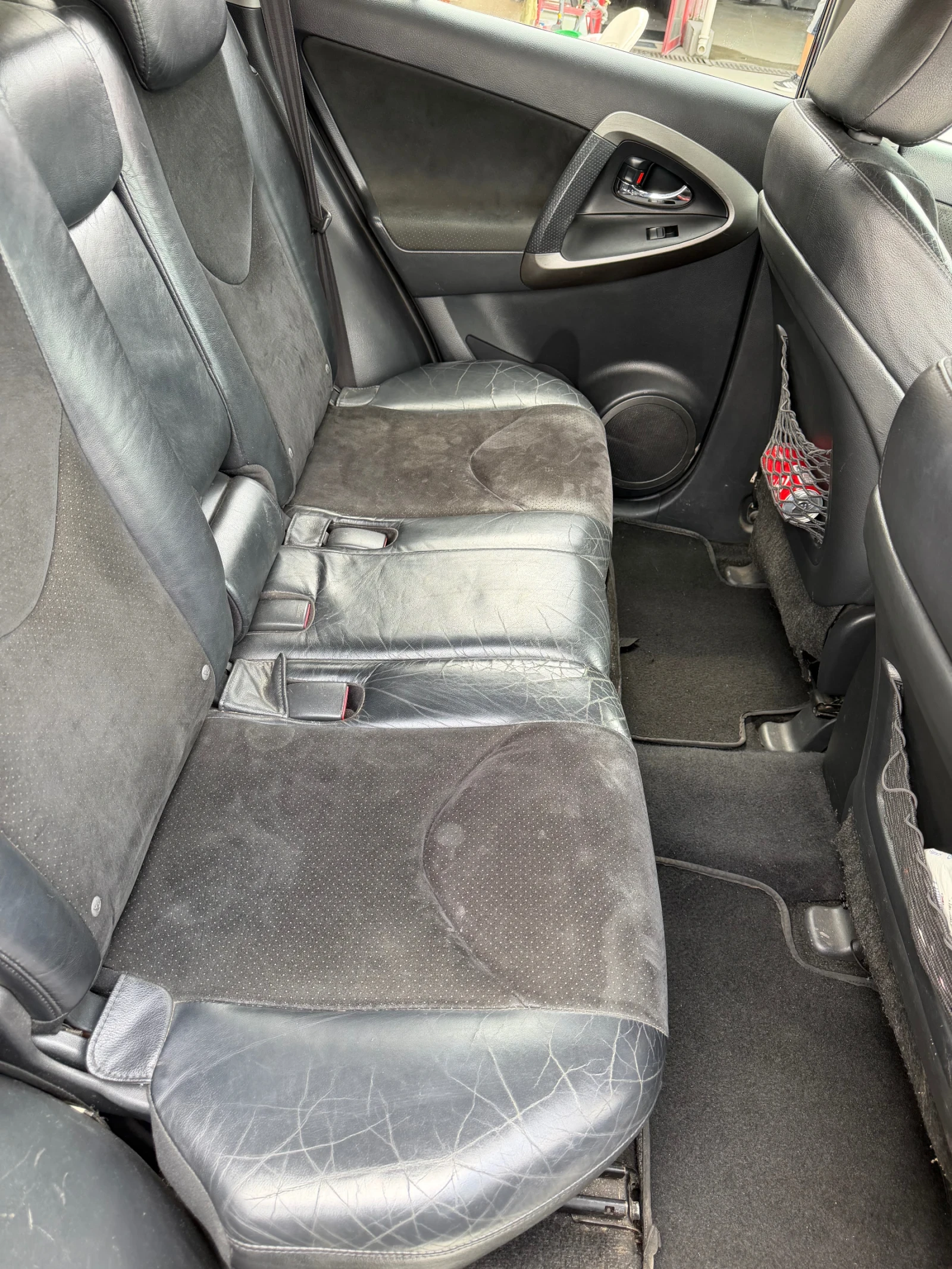 Toyota Rav4, снимка 7 - Автомобили и джипове - 54694179