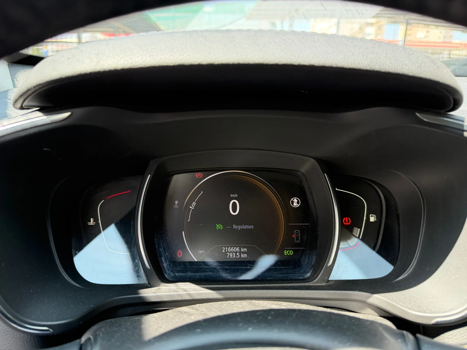 Renault Kadjar 2017 1.5dci 110h.p euro6b, снимка 8 - Автомобили и джипове - 55033043