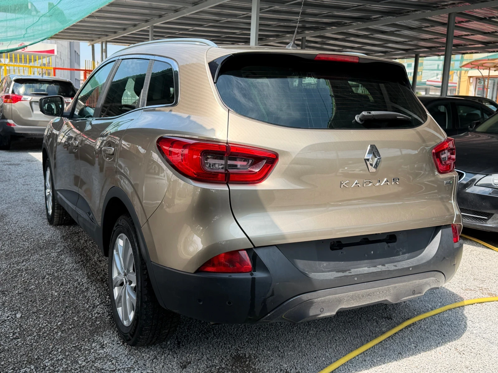 Renault Kadjar 2017 1.5dci 110h.p euro6b, снимка 9 - Автомобили и джипове - 55033043