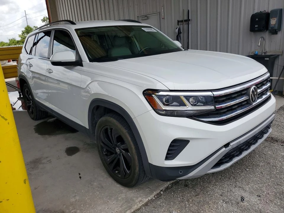VW Atlas 3.6L V6 SE / 2WD / 6 МЕСТА / ЦЕНАТА Е ДО 23.09, снимка 4 - Автомобили и джипове - 56186123