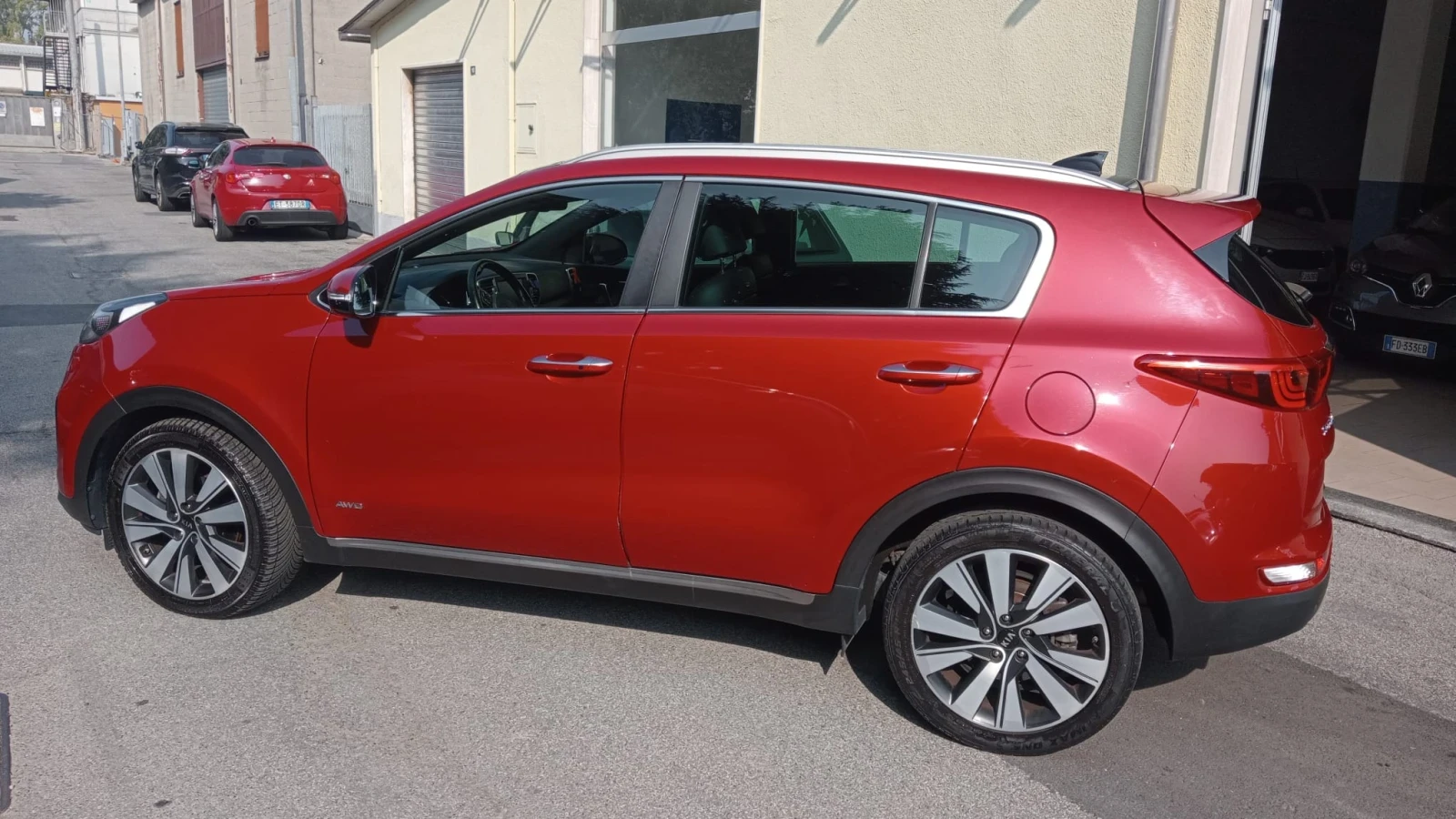 Kia Sportage 2.0 D ABTOMAT 4x4 , снимка 7 - Автомобили и джипове - 56717837