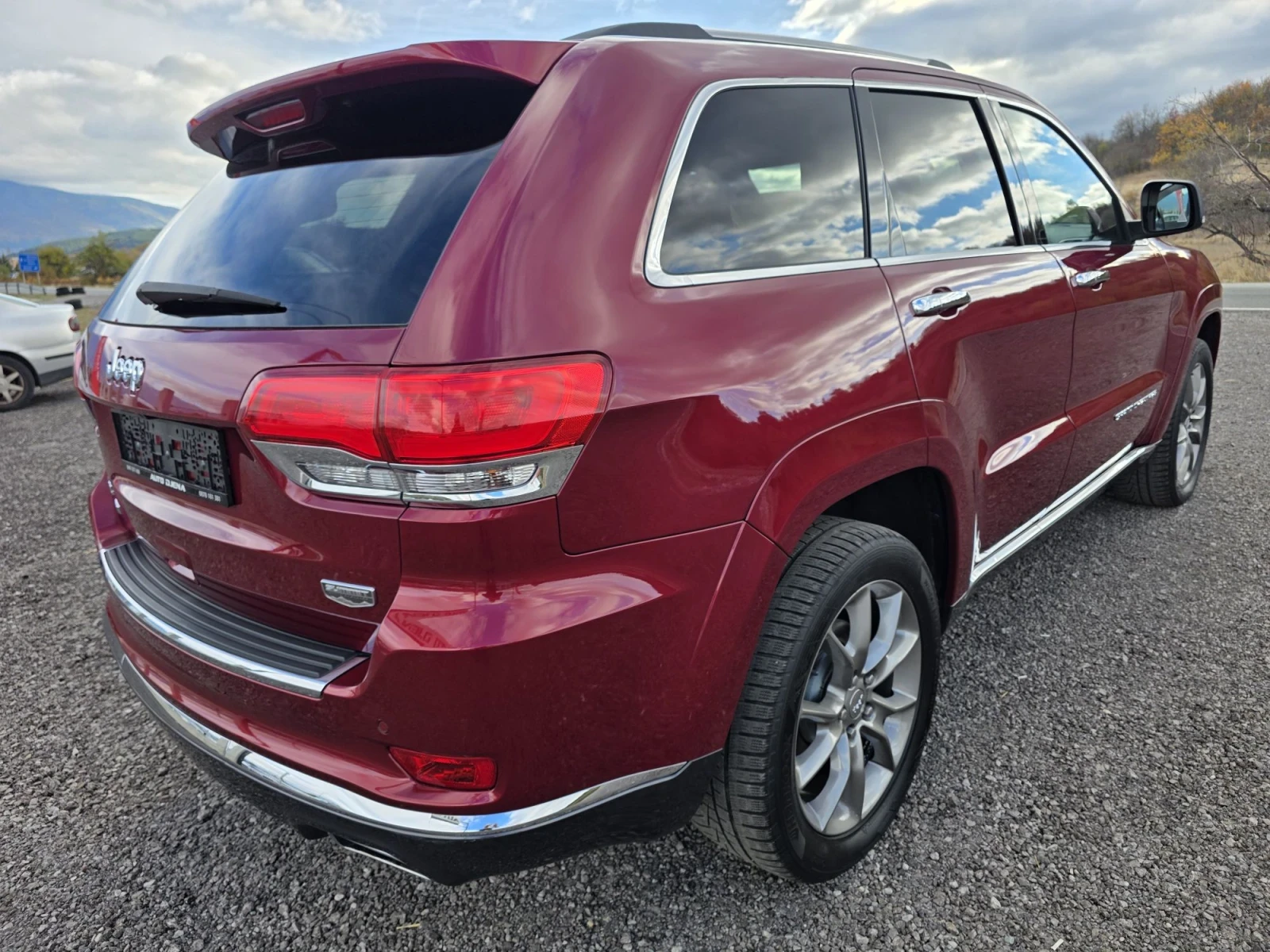 Jeep Grand cherokee SUMMIT/FULL/173000km., снимка 4 - Автомобили и джипове - 56718816