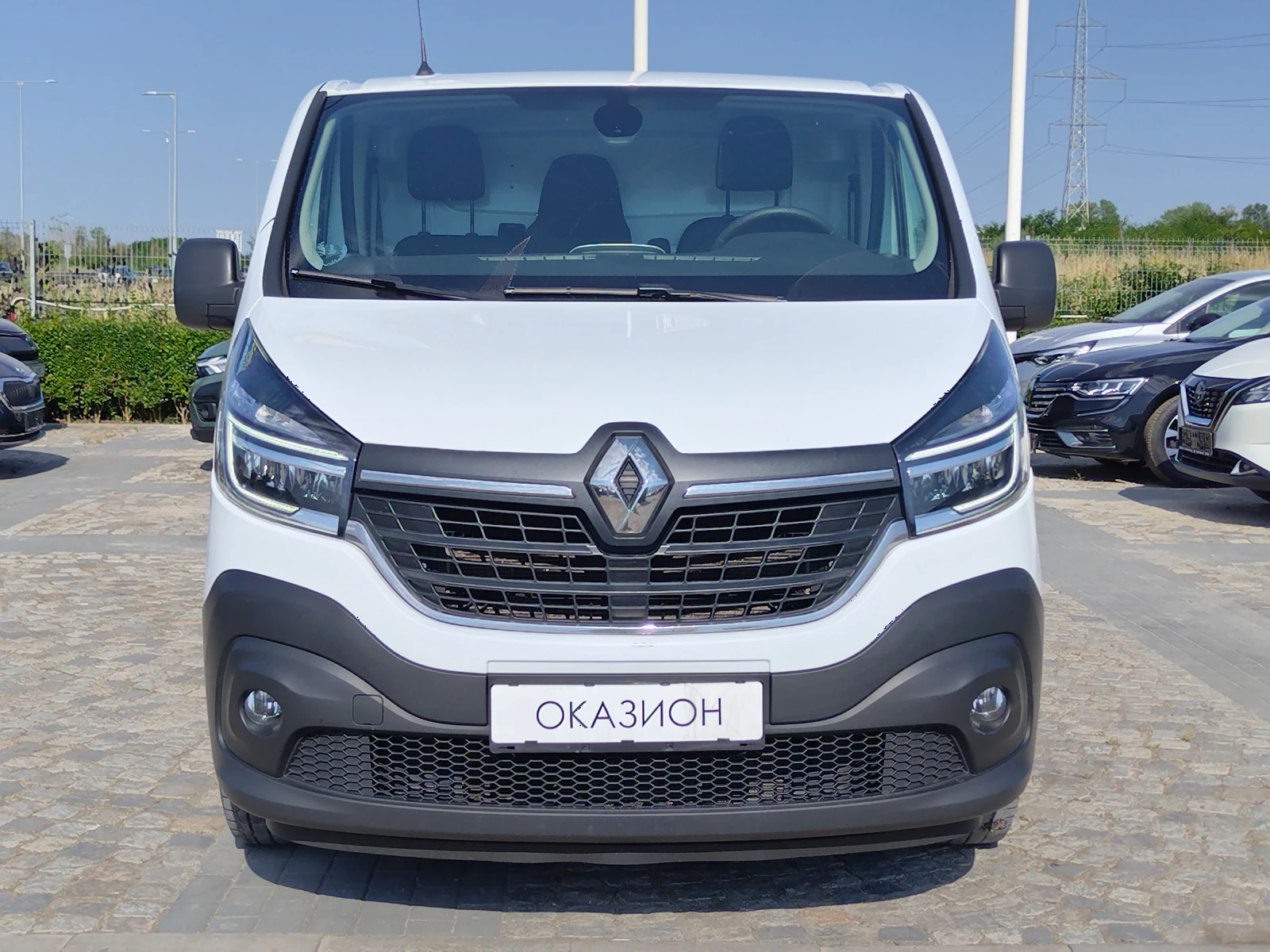 Renault Trafic 2.0dCI/145к.с/Life - изображение 2