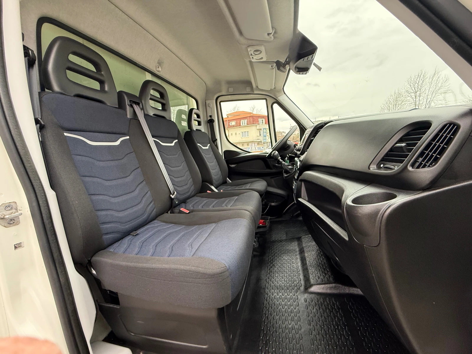 Iveco Daily 35S16 ХЛАДИЛЕН, снимка 12 - Бусове и автобуси - 53889868