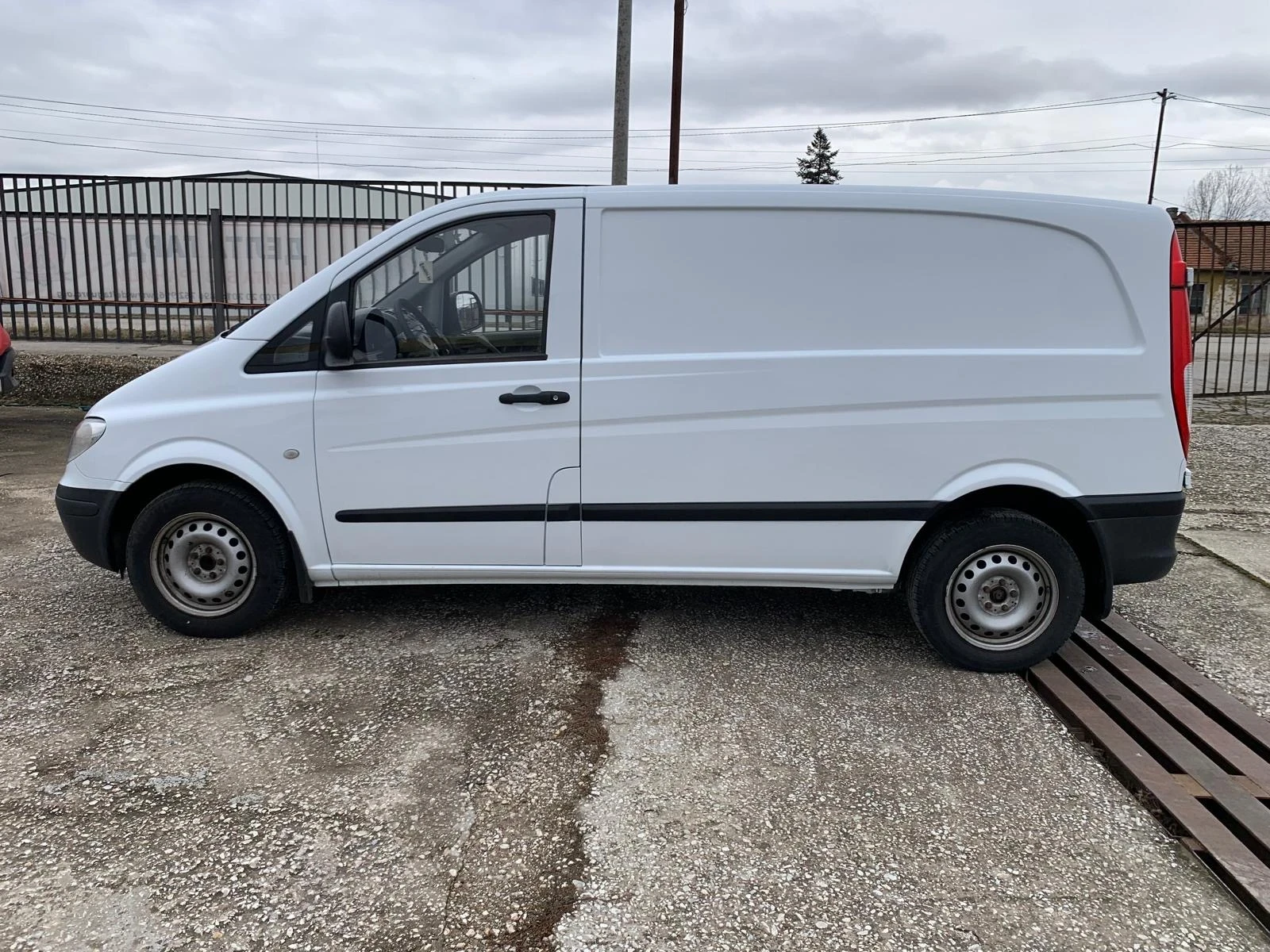Mercedes-Benz Vito 109 CDI Климатик, снимка 8 - Бусове и автобуси - 55160660