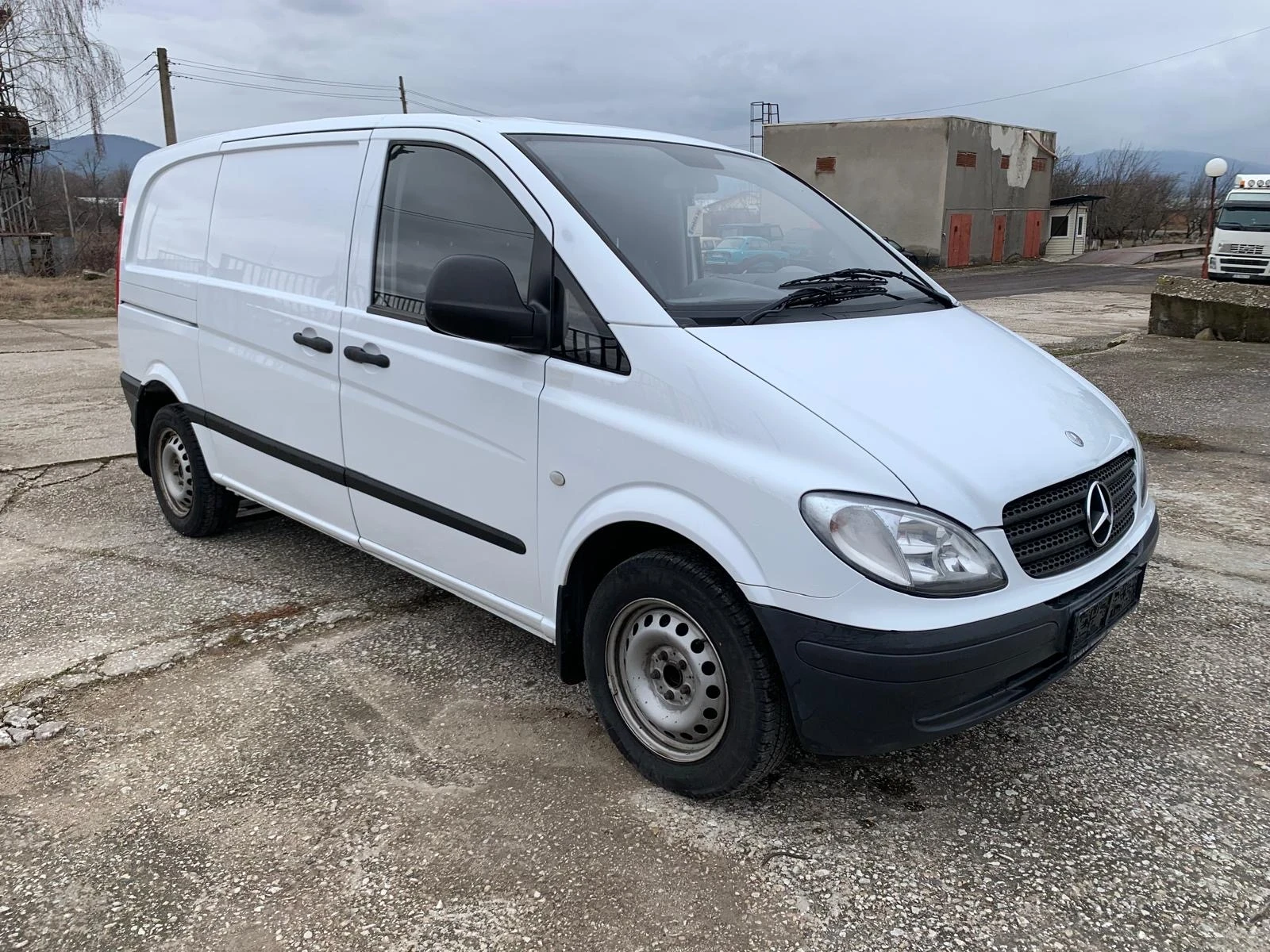 Mercedes-Benz Vito 109 CDI Климатик, снимка 3 - Бусове и автобуси - 55160660