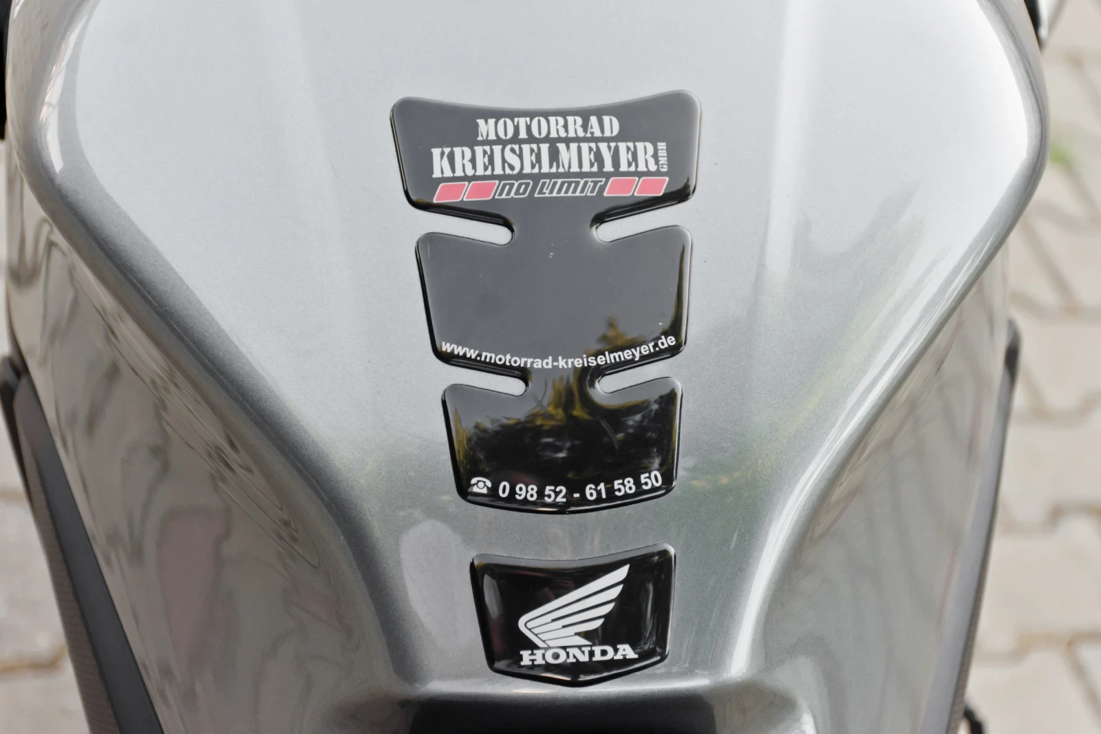 Honda Cb 650R/23/TC - изображение 9