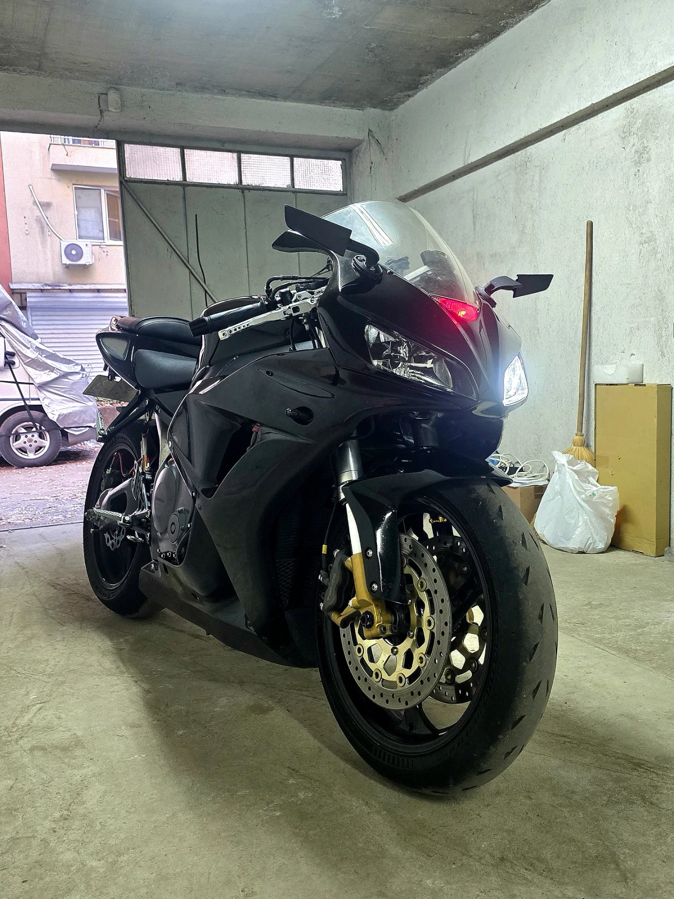 Honda Cbr 1000 rr + + 