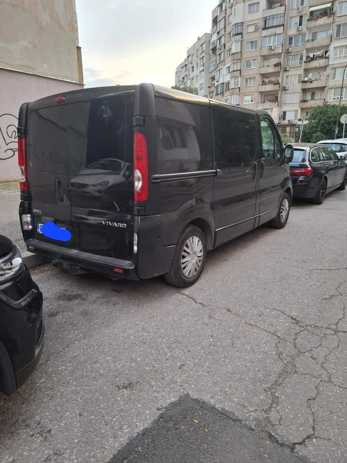 Кемпер Други VIVARO, снимка 3 - Каравани и кемпери - 54630741