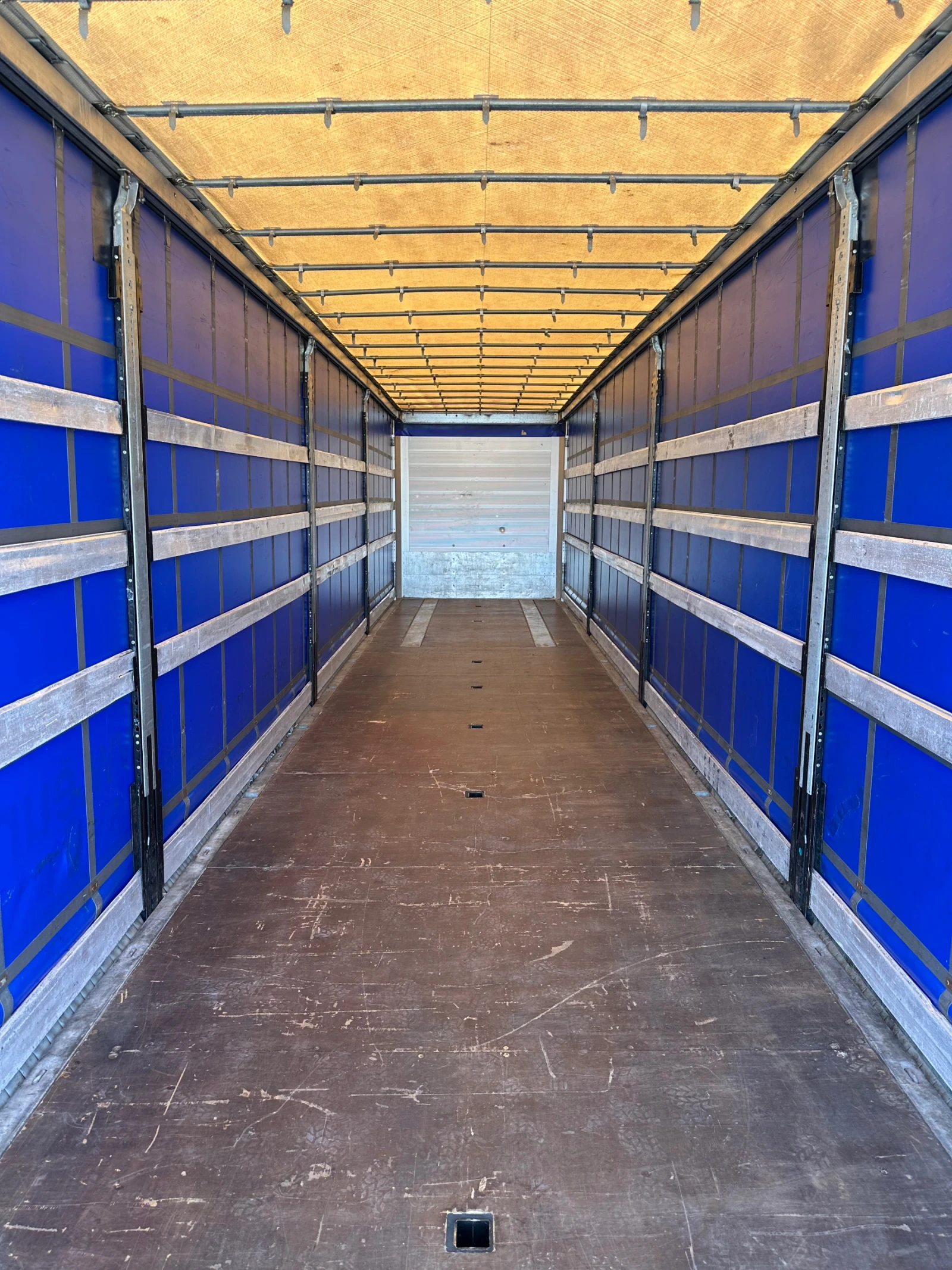 Полуремарке Schmitz ТОП СЪСТОЯНИЕ ! ! !, снимка 9 - Ремаркета - 54151327