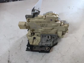 ����� �� �������� �� ����� (����� ����) 3C4839015A VW Passat