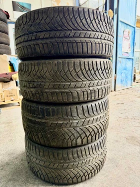 Гуми Зимни 225/40R19, снимка 1