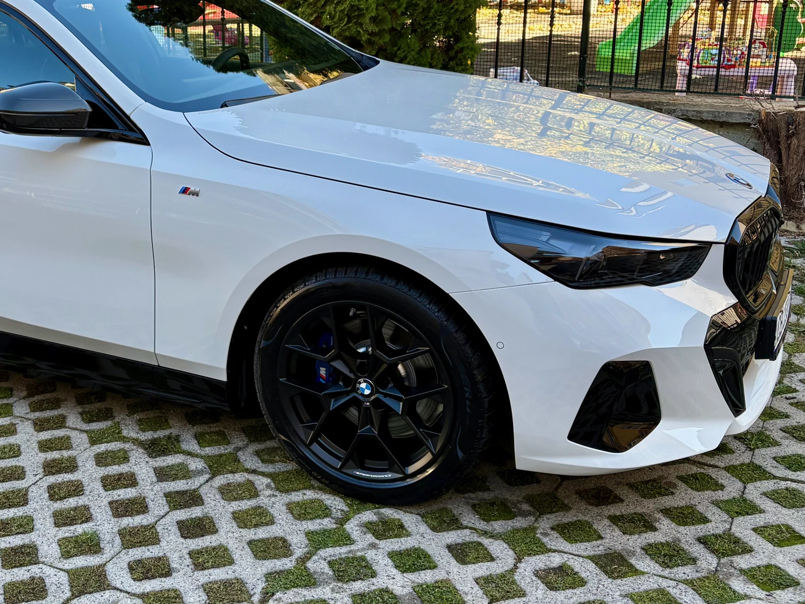 Гуми с джанти Pirelli 245/45R19, снимка 10 - Гуми и джанти - 55172418