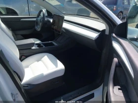Tesla Model Y Awd/Long Range Dual Motor All-Wheel Drive, снимка 5