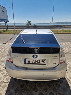 Toyota Prius Life, снимка 6