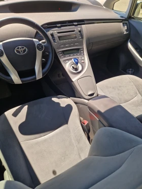 Toyota Prius Life, снимка 12