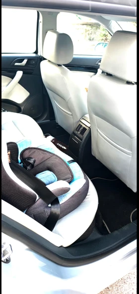 Skoda Octavia Skoda Octavia  2.0 140коня - 2200 € / 4302.83 лв. - 75461112 5