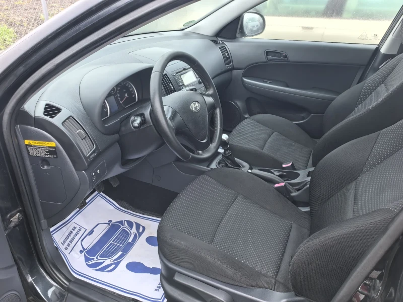 Hyundai I30 1.4i, снимка 9 - Автомобили и джипове - 46808142