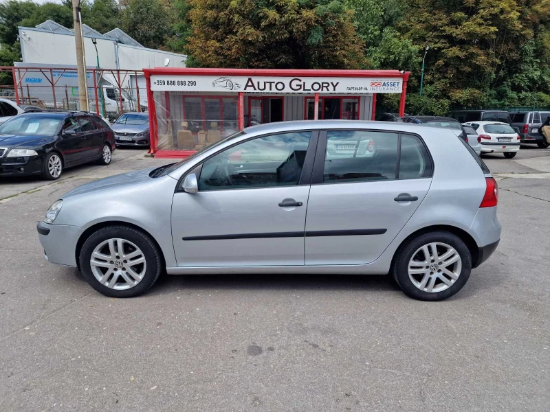 VW Golf 1.9 TDI, снимка 8 - Автомобили и джипове - 47332841