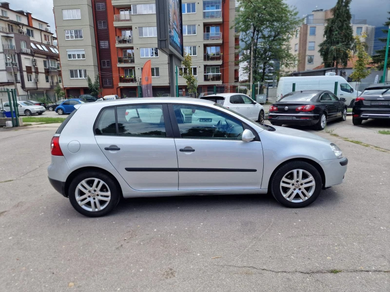 VW Golf 1.9 TDI, снимка 7 - Автомобили и джипове - 47332841