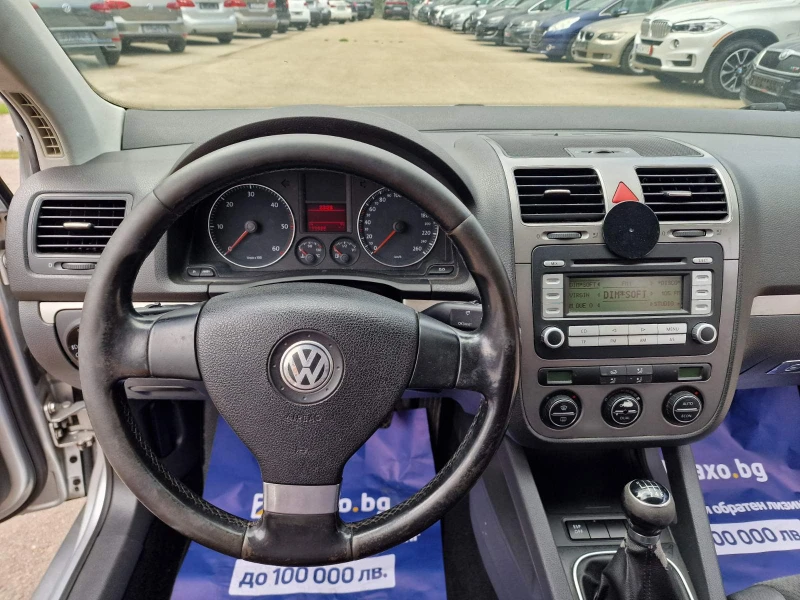 VW Golf 1.9 TDI, снимка 11 - Автомобили и джипове - 47332841