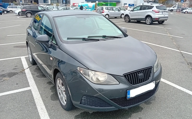 Seat Ibiza 1.4i, снимка 1 - Автомобили и джипове - 47943881