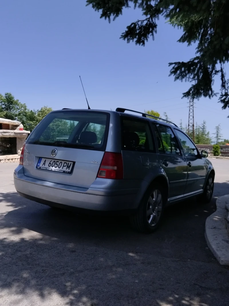 VW Golf 2.0i, снимка 2 - Автомобили и джипове - 48562503