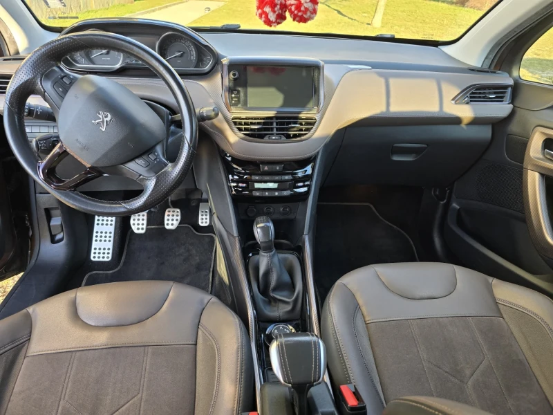 Peugeot 2008 ALLURE, снимка 6 - Автомобили и джипове - 49417211